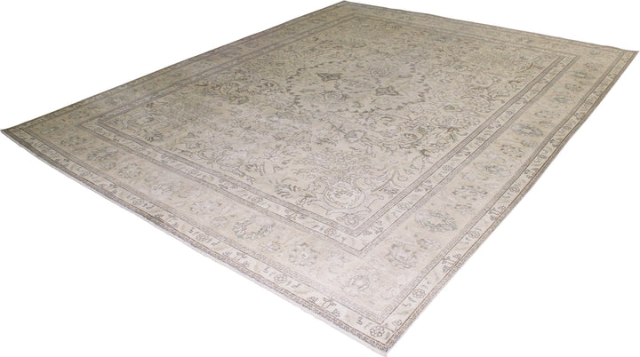 35599 Vintage Persian