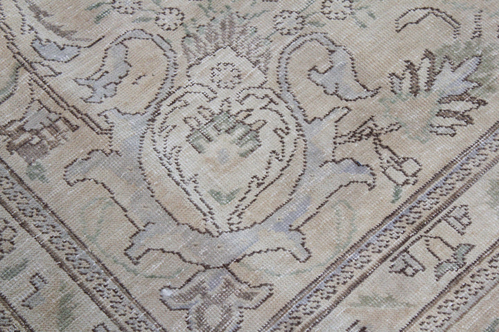 35599 Vintage Persian