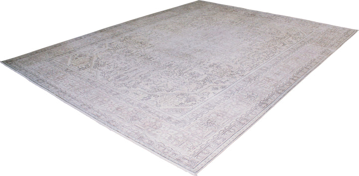 35601 Vintage Persian