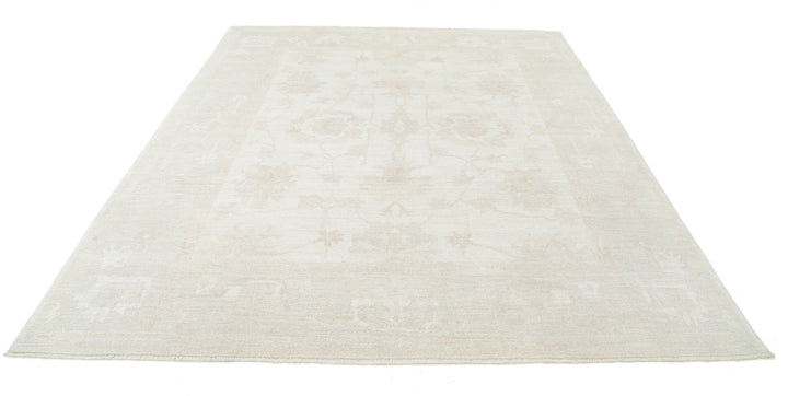 Hand Knotted-Oushak