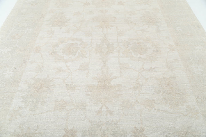 Hand Knotted-Oushak
