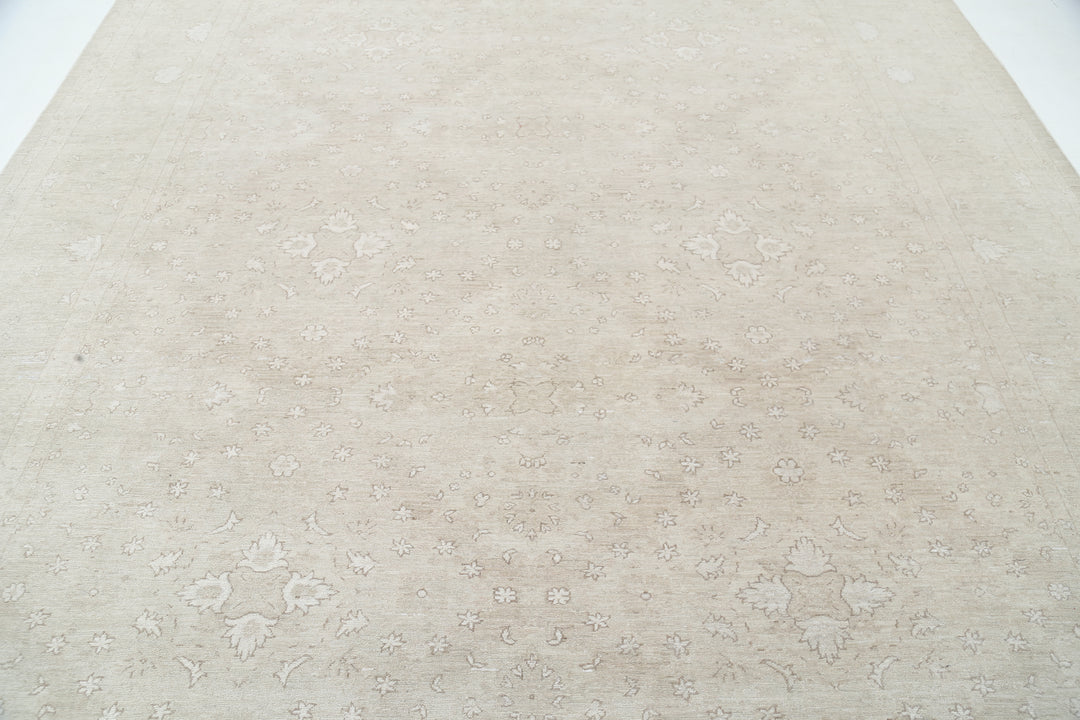 Hand Knotted-Tabriz