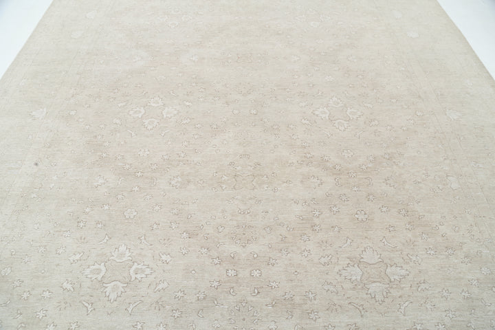 Hand Knotted-Tabriz