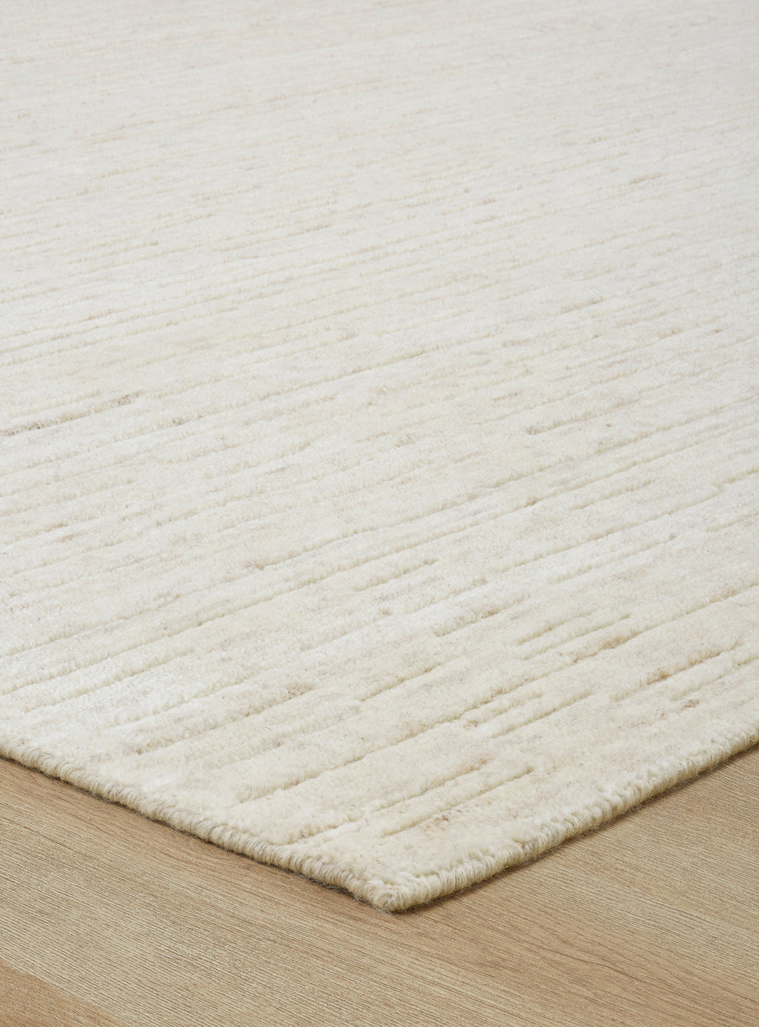 RGE - 14590 Parchment