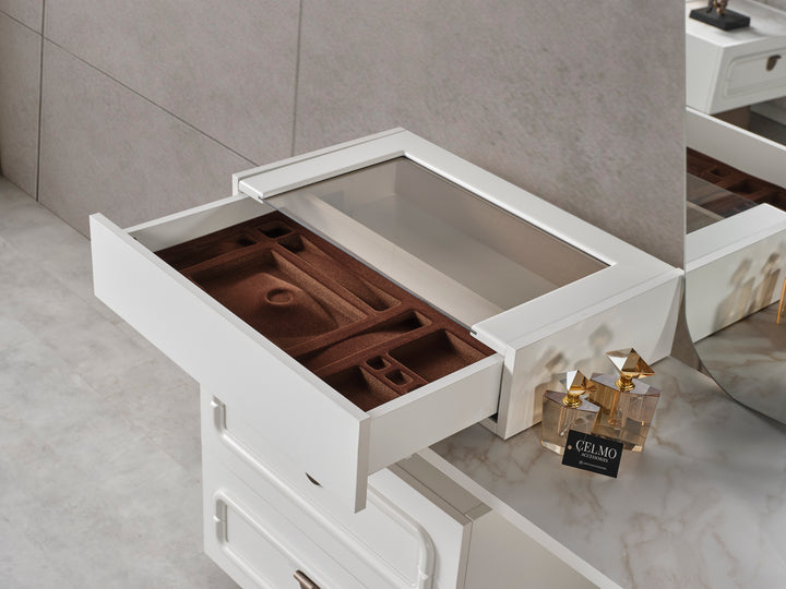 Molde Bedroom Set