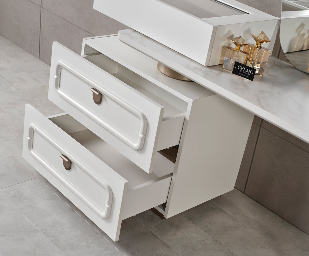 Molde Bedroom Set