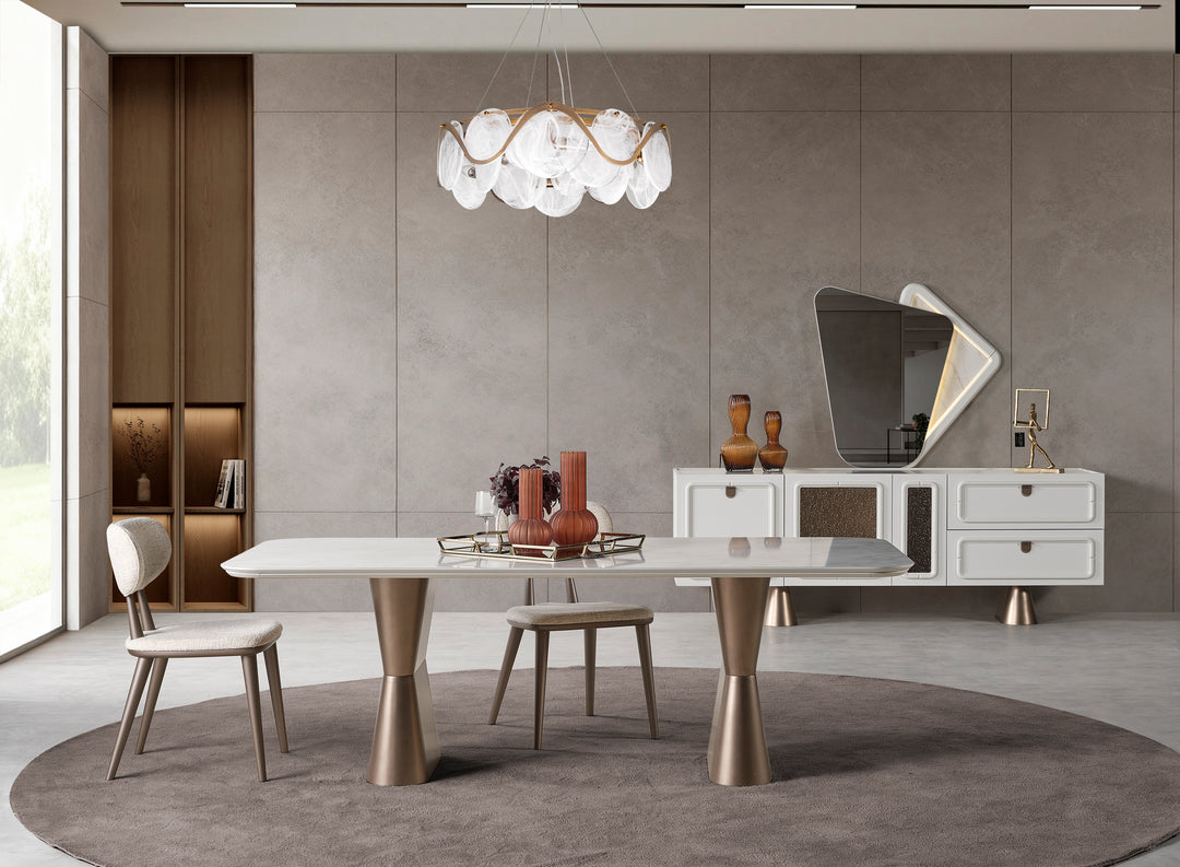 Molde Dining Room Set