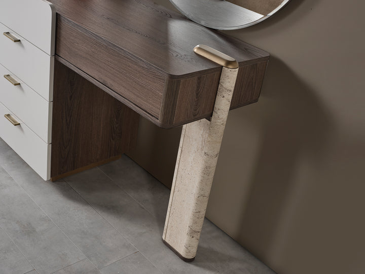 Astrelia Bedroom Set