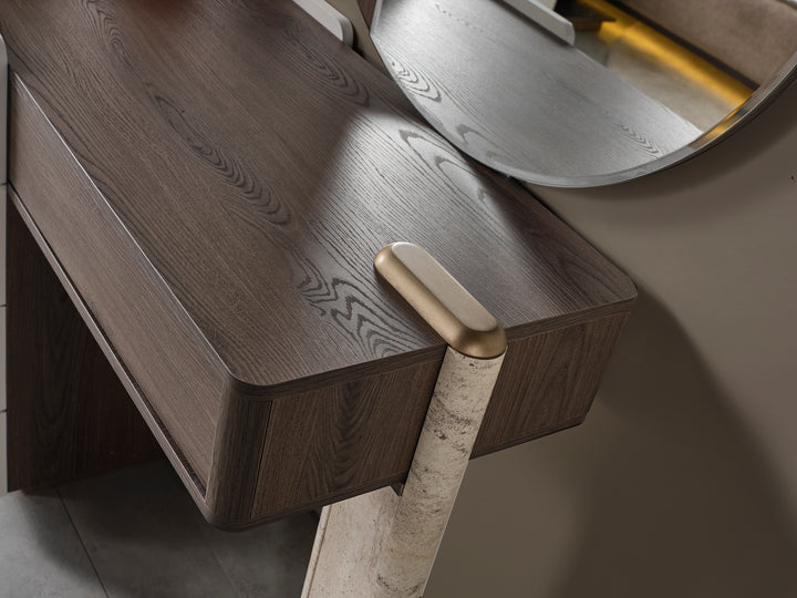 Astrelia Bedroom Set